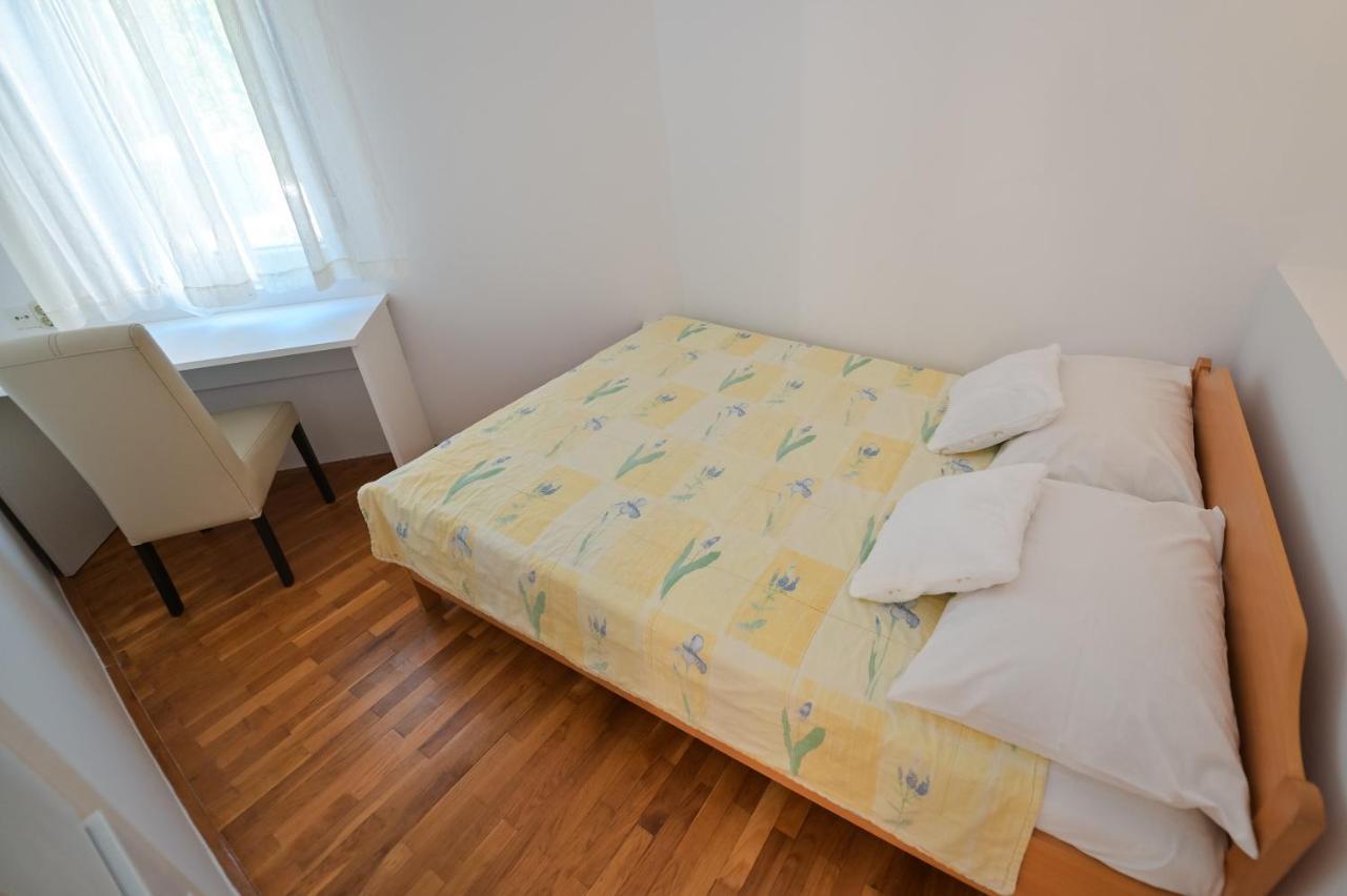 Apartment Center Ana 诺瓦利娅 外观 照片